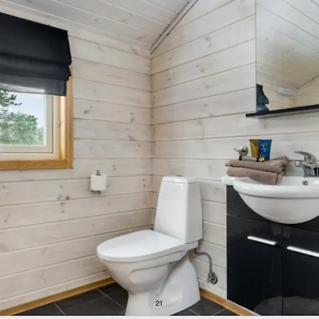Large And Cosy Mountain Cabin Sykkylven