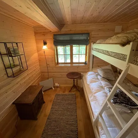Large And Cosy Mountain Cabin בית נופש Sykkylven