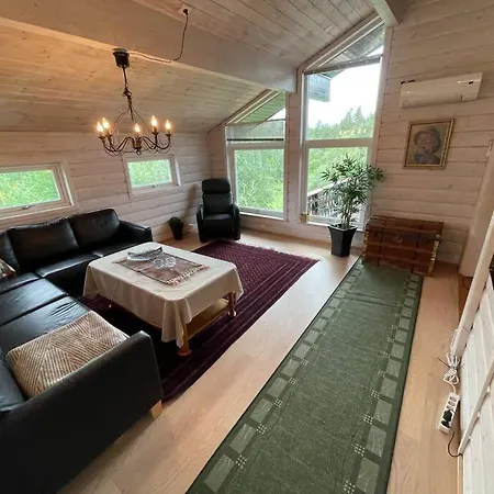 בית נופש Large And Cosy Mountain Cabin
