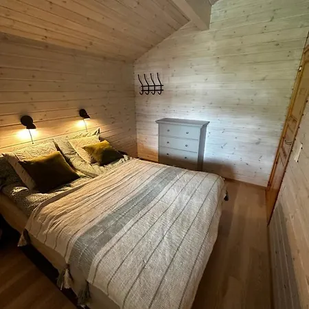 בית נופש Large And Cosy Mountain Cabin *